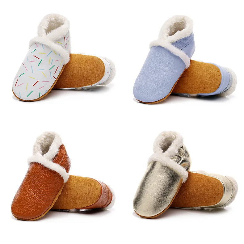 Collection de chaussons en cuir pour les bébés de la marque baby-feet