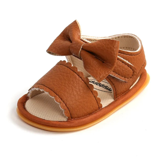Sandales bébé en cuir marron avec un noeud papillon spéciale premier pas semelle antidérapante